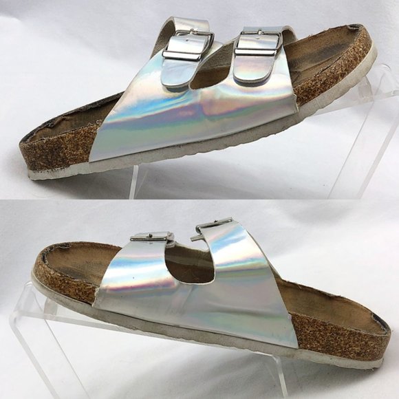 3/$20 Twin Hearts Iridescent Metallic Cork Sandal - Picture 5 of 8